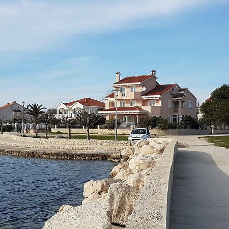 Apartmani Lorena Privlaka  Dış mekan fotoğraf