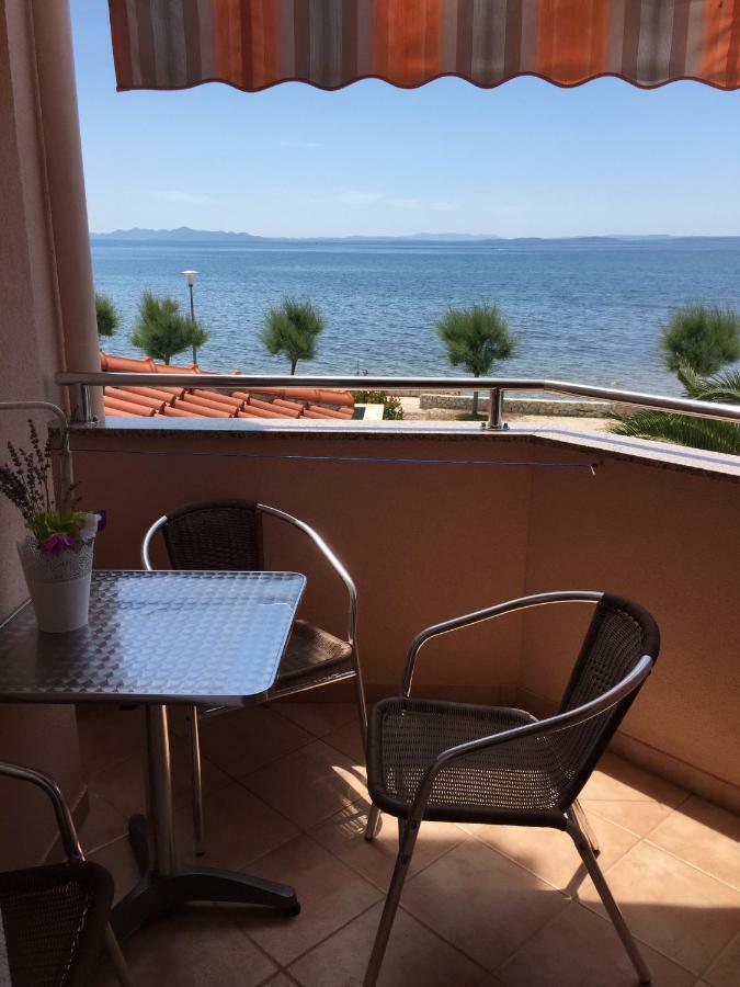 Apartmani Lorena Privlaka  Oda fotoğraf