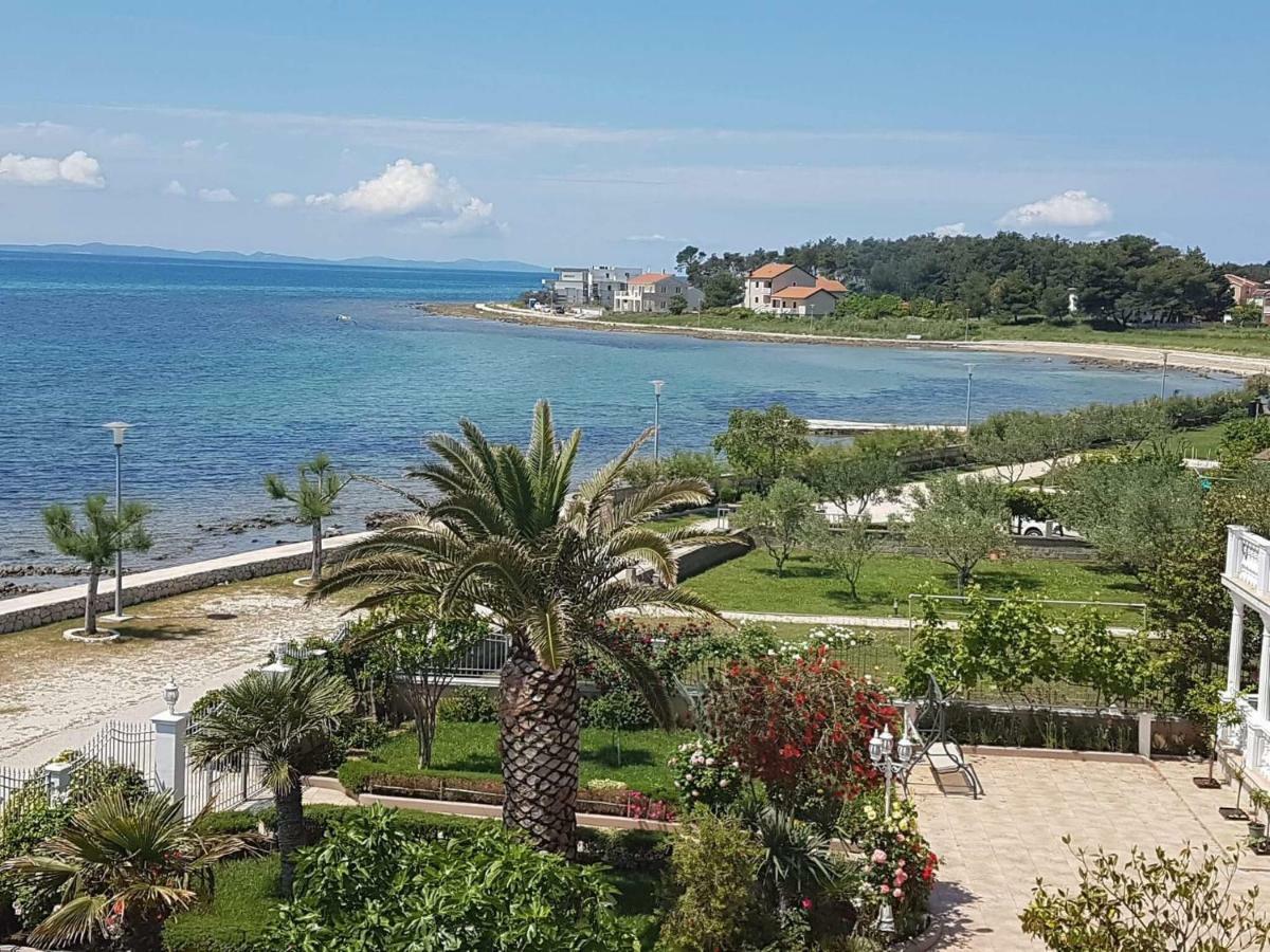 Apartmani Lorena Privlaka  Dış mekan fotoğraf